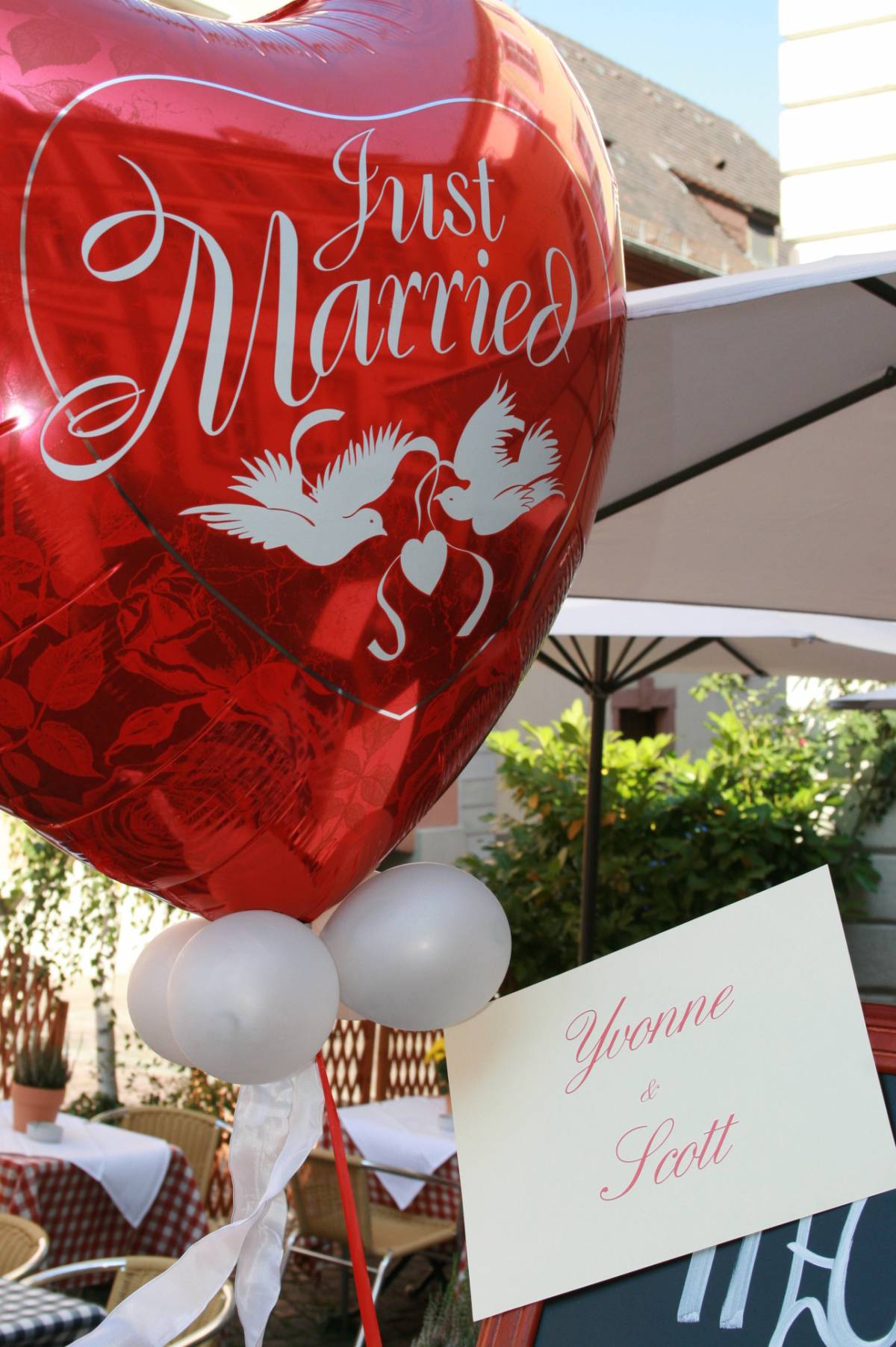 Just Married Helium Ballon rot weiß
