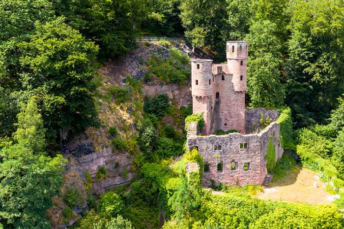 Burgruine Neckarsteinach nähe Heidelberg